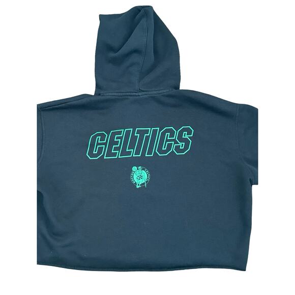 Nike Celtics Women’s Black Cropped Hoodie Sz M Sportswear Sporty Streetwear NBA - Picture 8 of 11